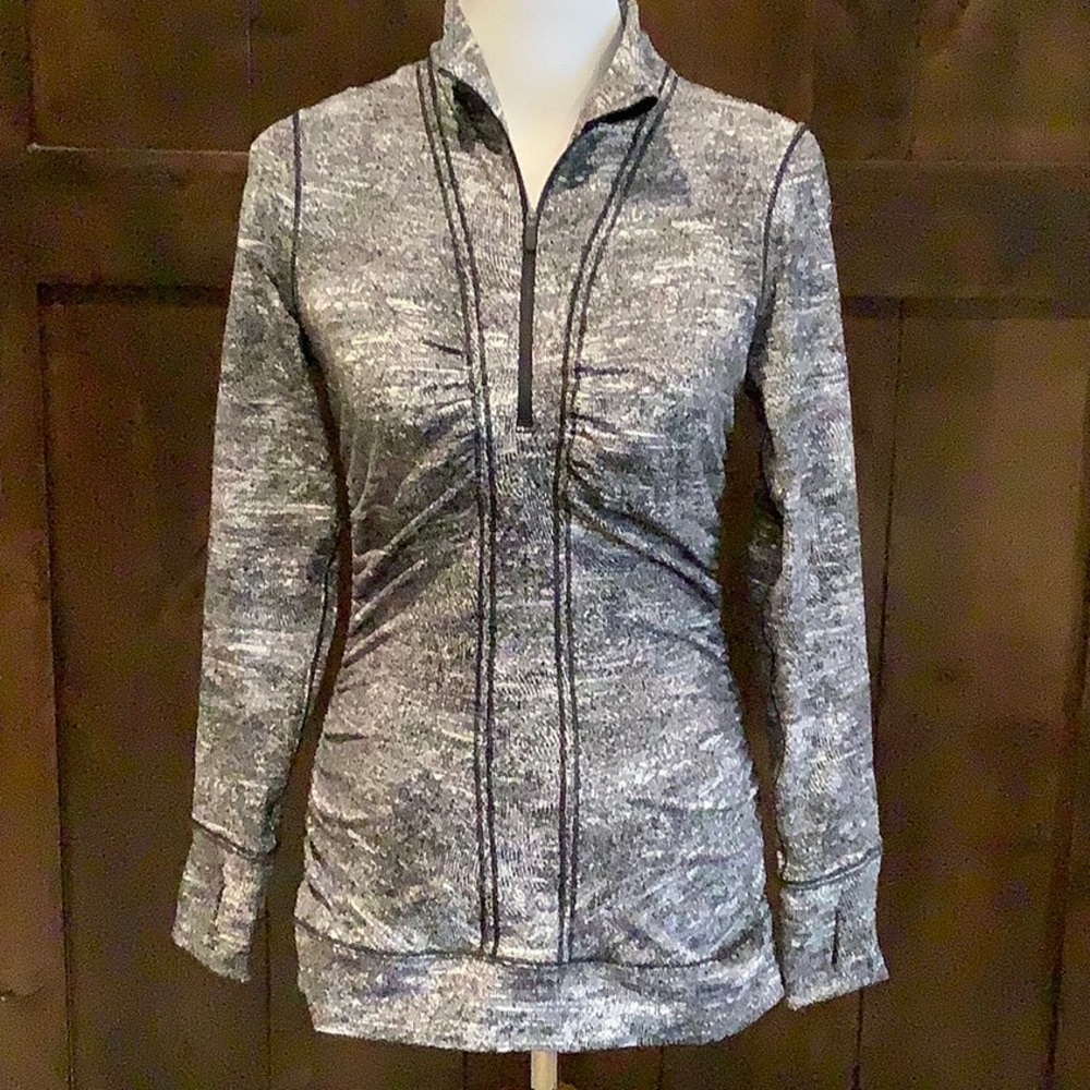 Lululemon 1/2 Zip Top